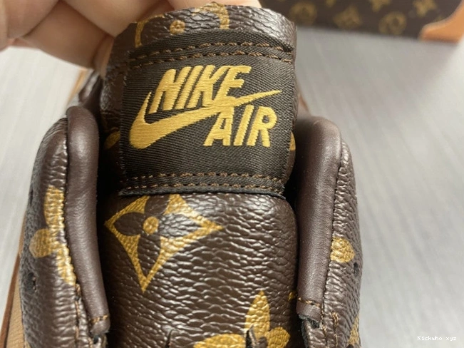 Air x 1 OW Jordan LOW Off-Louis AJ1 0722